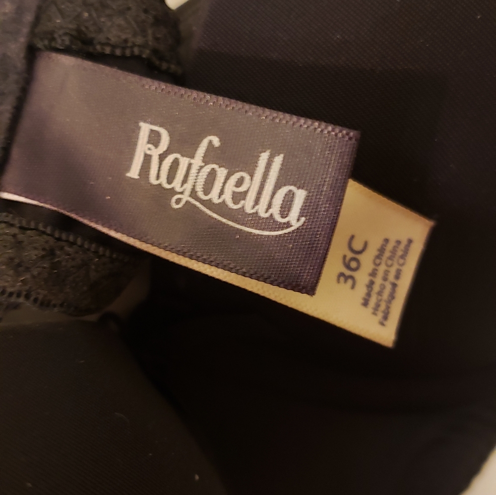 Strapless black bra - Picture 4 of 4